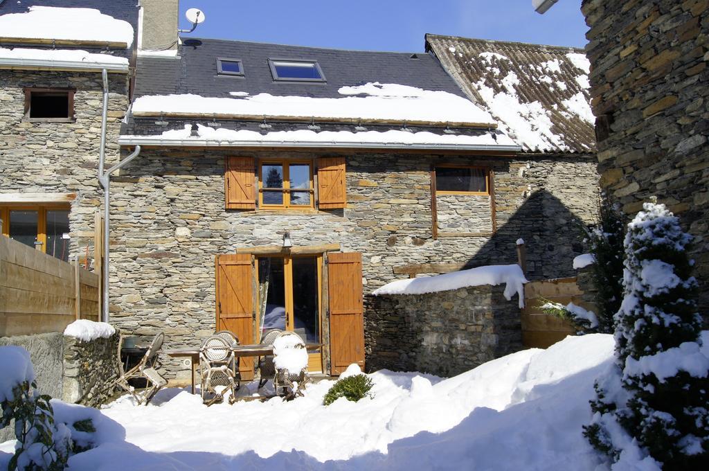 Les Granges De La Fontaine Villa Antignac Ruang foto